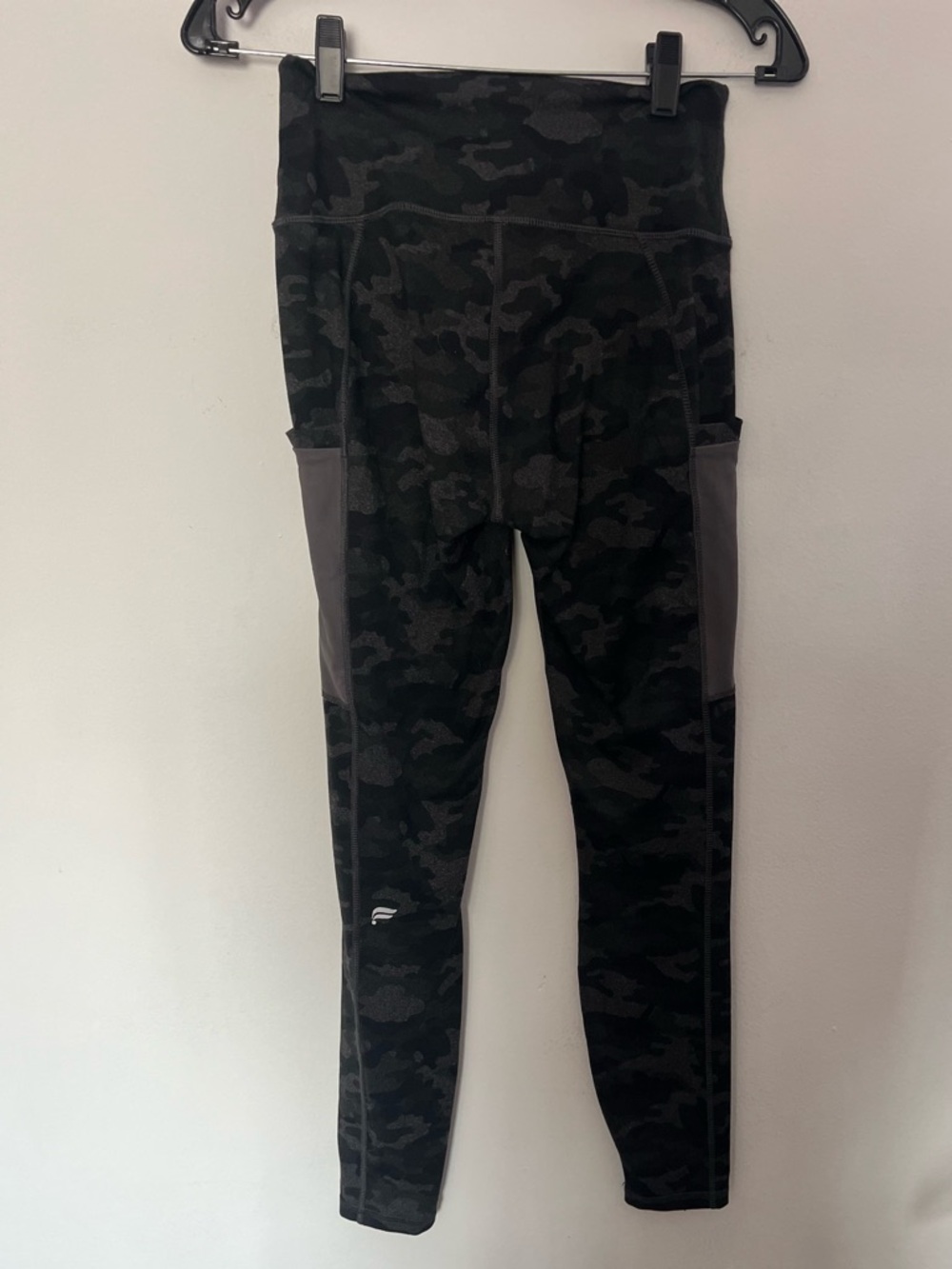 Fabletics Black & Dark Gray Camo High-Rise Pocket Leggings - Picture 2 of 2